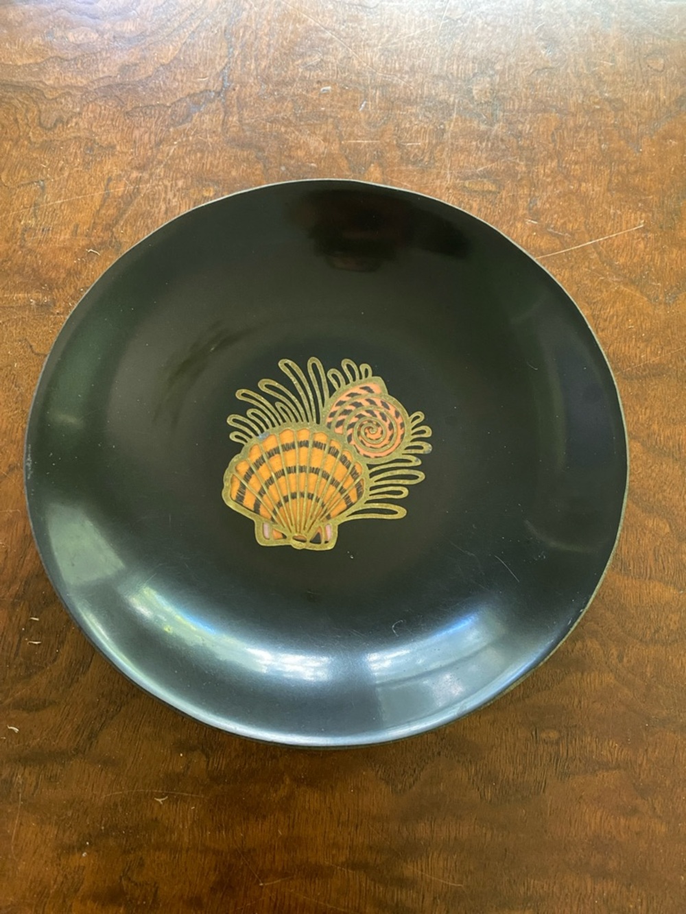 Couroc of Monterrey Scallop Shell Bowl Vintage Melamine shallow seashell dish